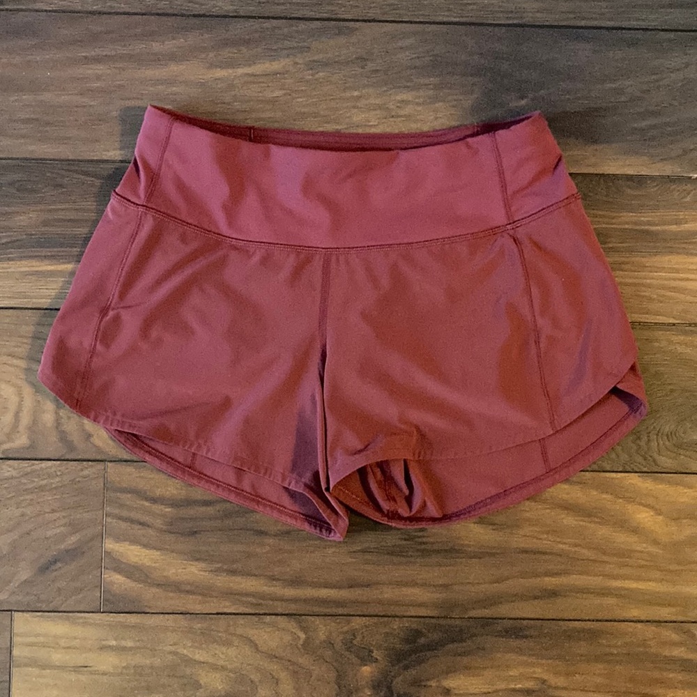 Lululemon athletics: women’s speed up shorts